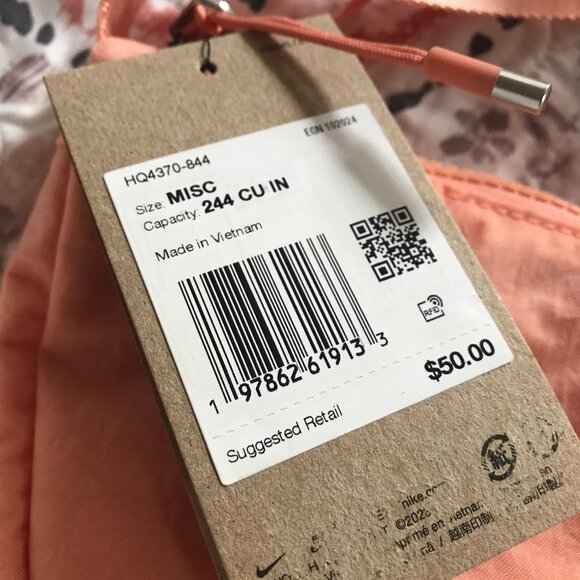 Nike Aura Crescent Crossbody Bag in Apricot Agate/Matte Silver NWT - Picture 7 of 7